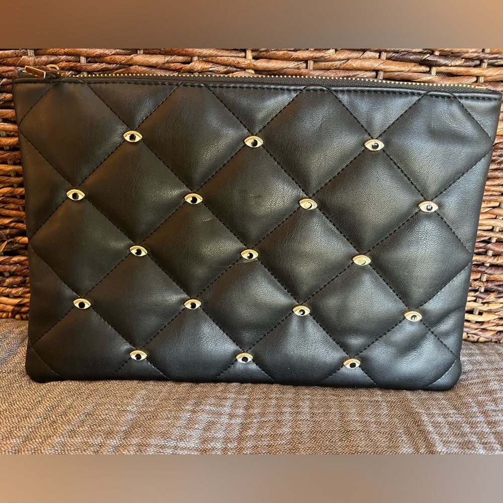Deux lux eye clutch nwot